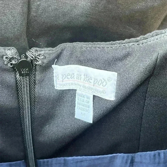 A Pea In The Pod Maternity Dress in Black Silk. Size Medium. - Picture 3 of 8